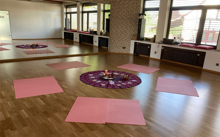 Ines Lennartz - Raum in Bornheim Ines Lennartz - Raum in Bornheim
